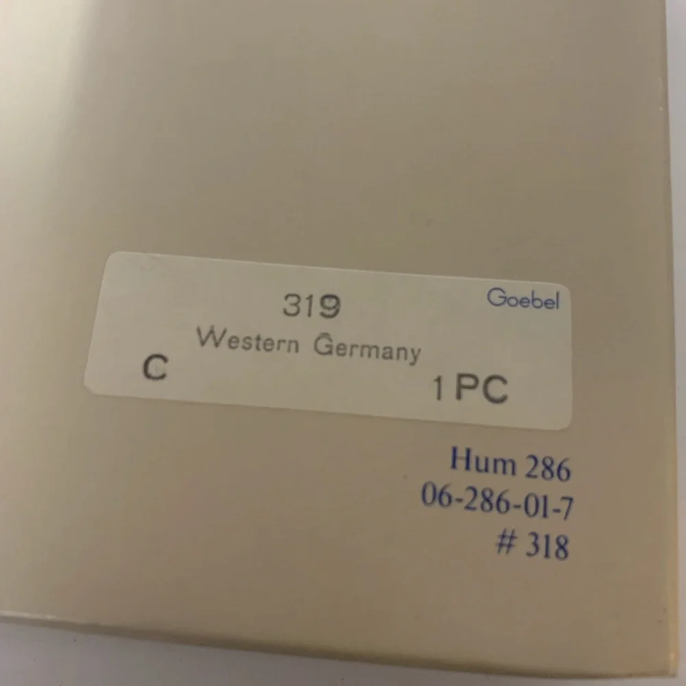 VINTAGE HUMMEL GOEBEL 1990 ANNUAL PLATE W BOX